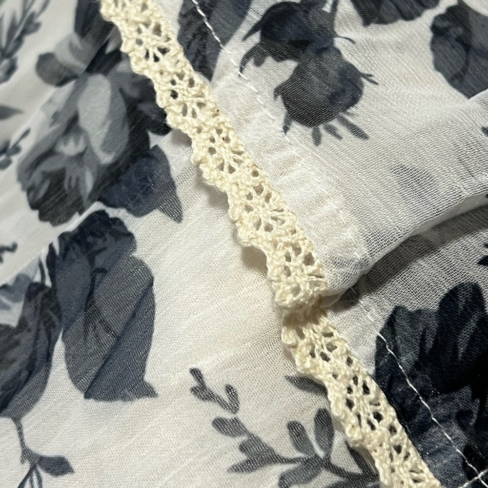 KLESIS ivory and black floral maxi dress S M L - Picture 6 of 7